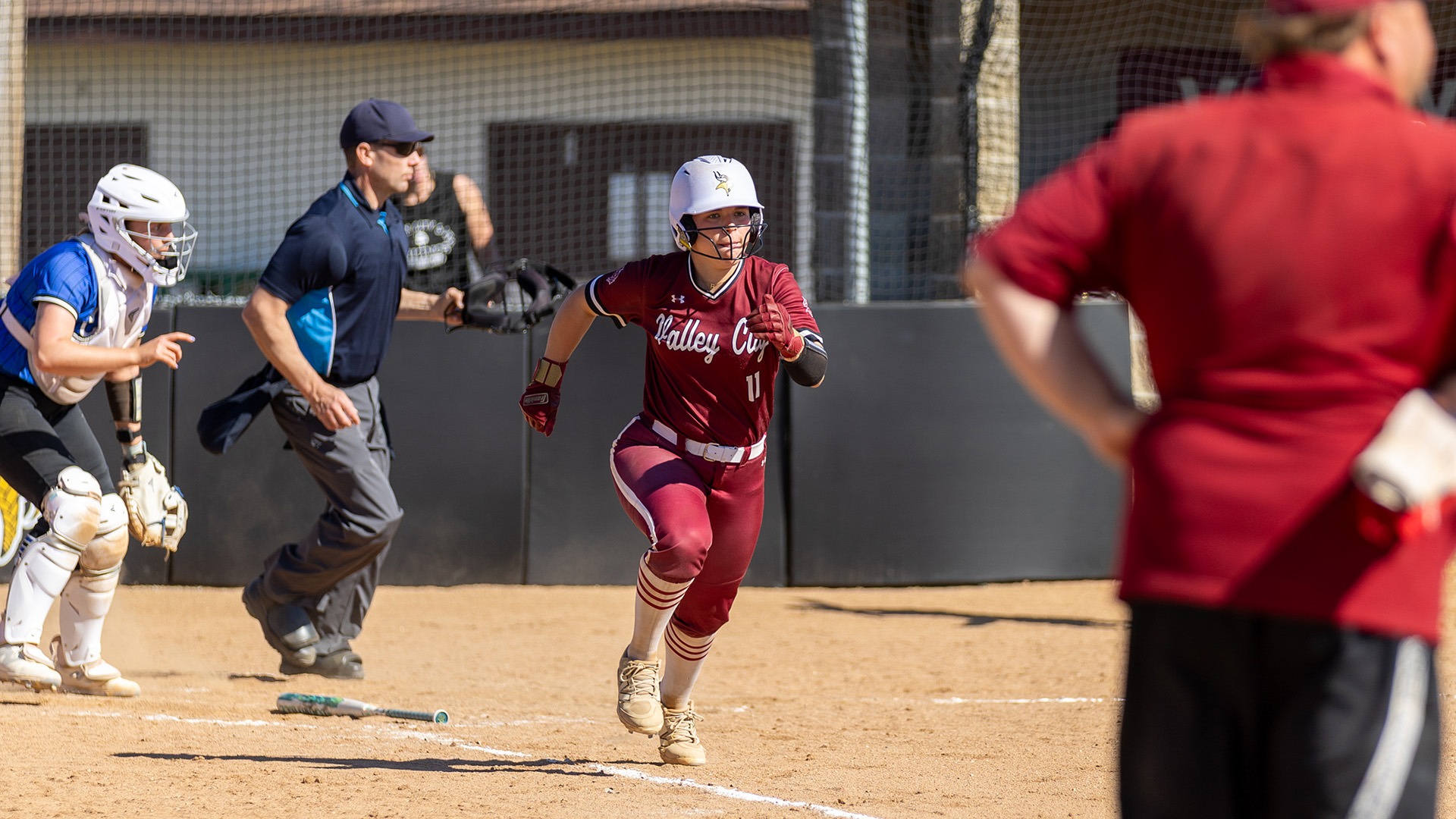 Vikings softball falls to mayville.