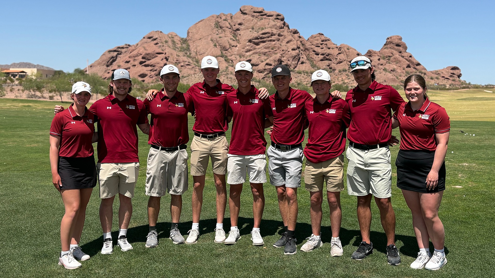 VCSU golf team at Papago Golf Club.