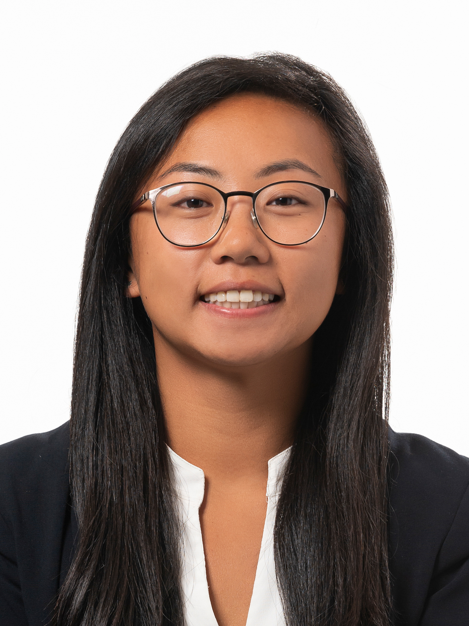 Selina Lim Headshot