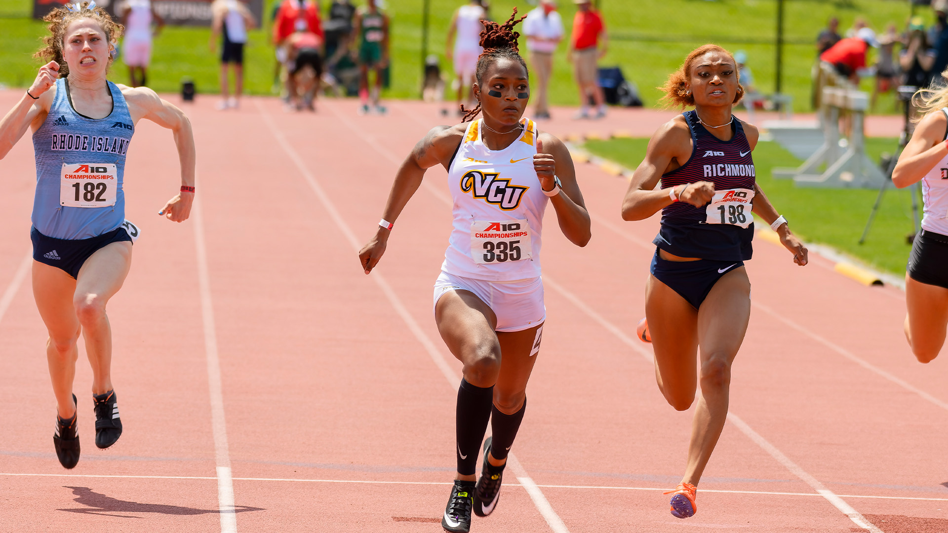 TAYLOR, TUNNELL COLLECT ATLANTIC 10 WEEKLY AWARDS Virginia