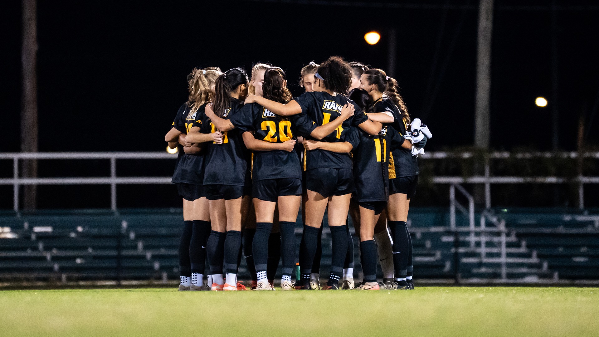 Women's Soccer Huddle vs. Richmond