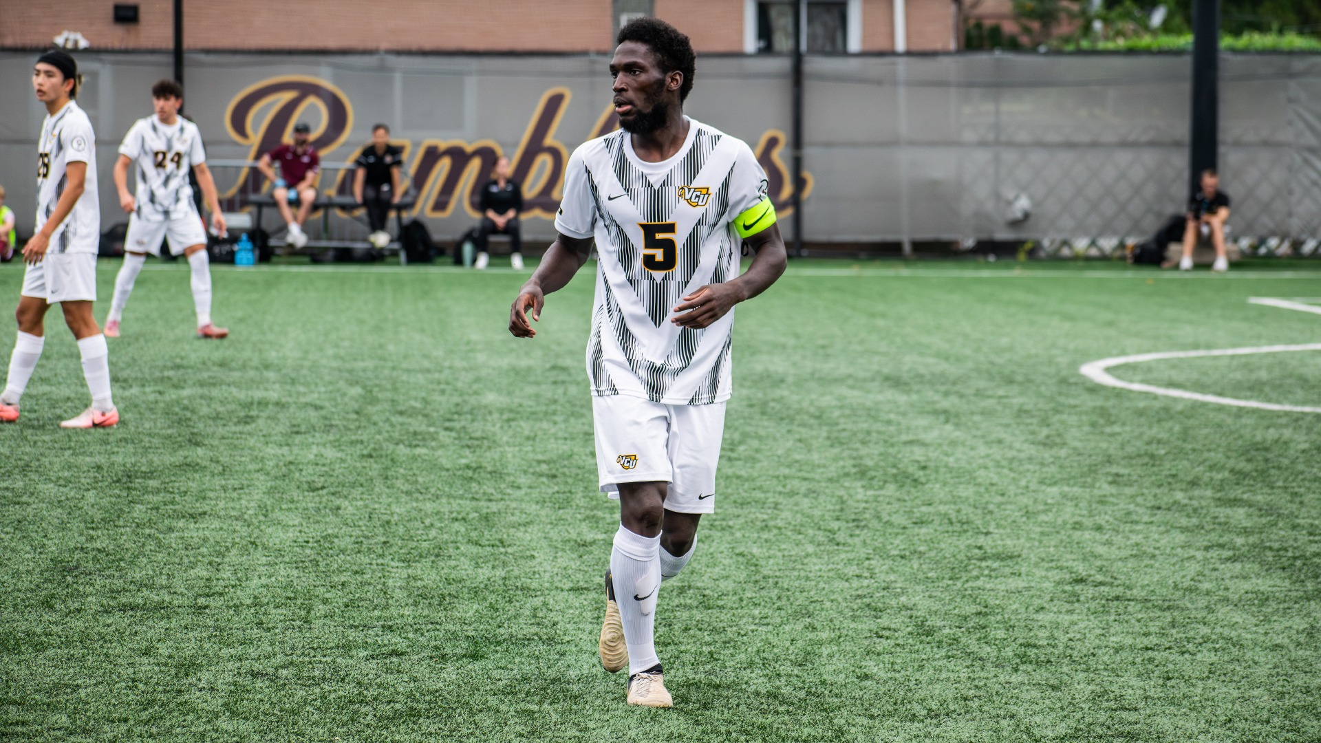 Moussa Ndiaye vs. Loyola Chicago