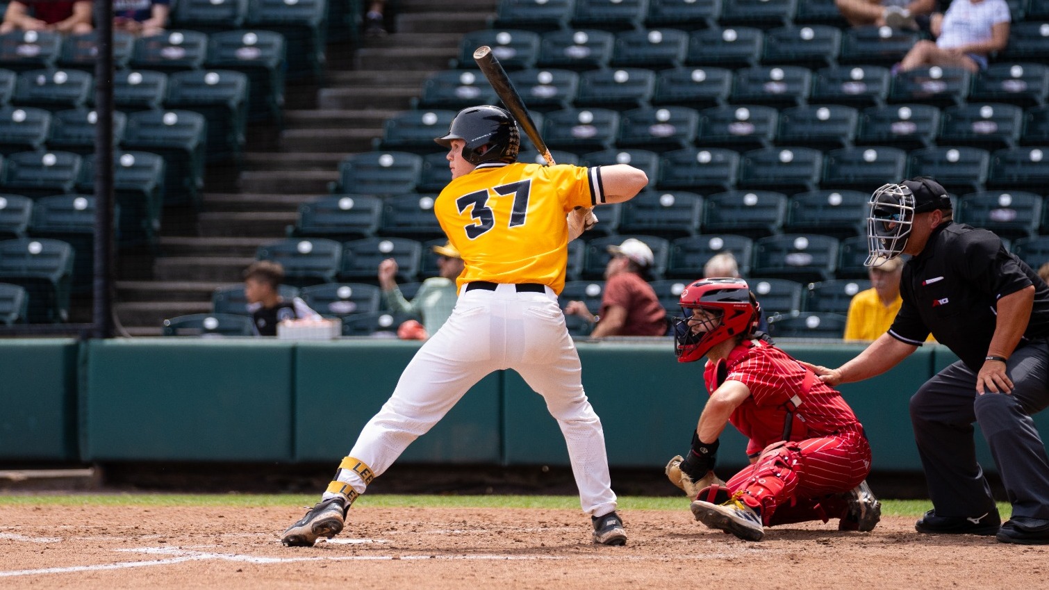 Jacob Lee hitting vs. Richmond