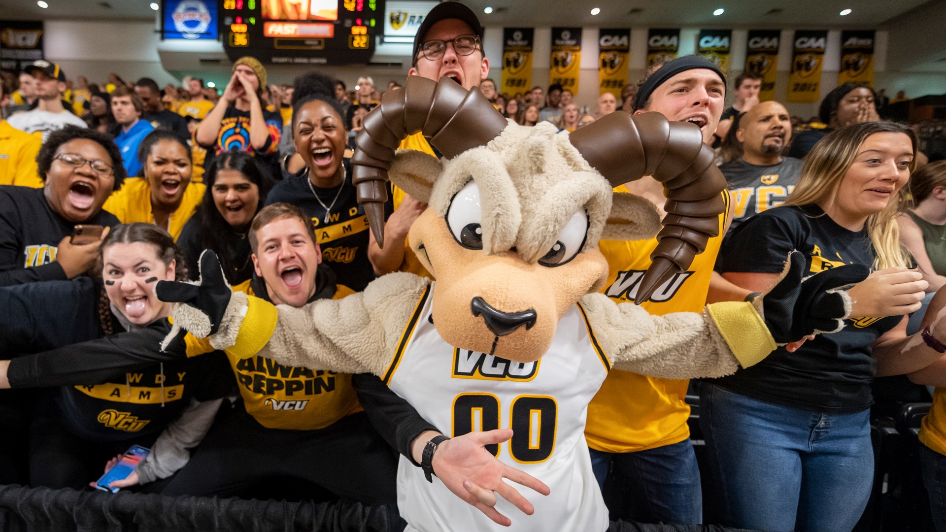 Fans and Rodney the Ram