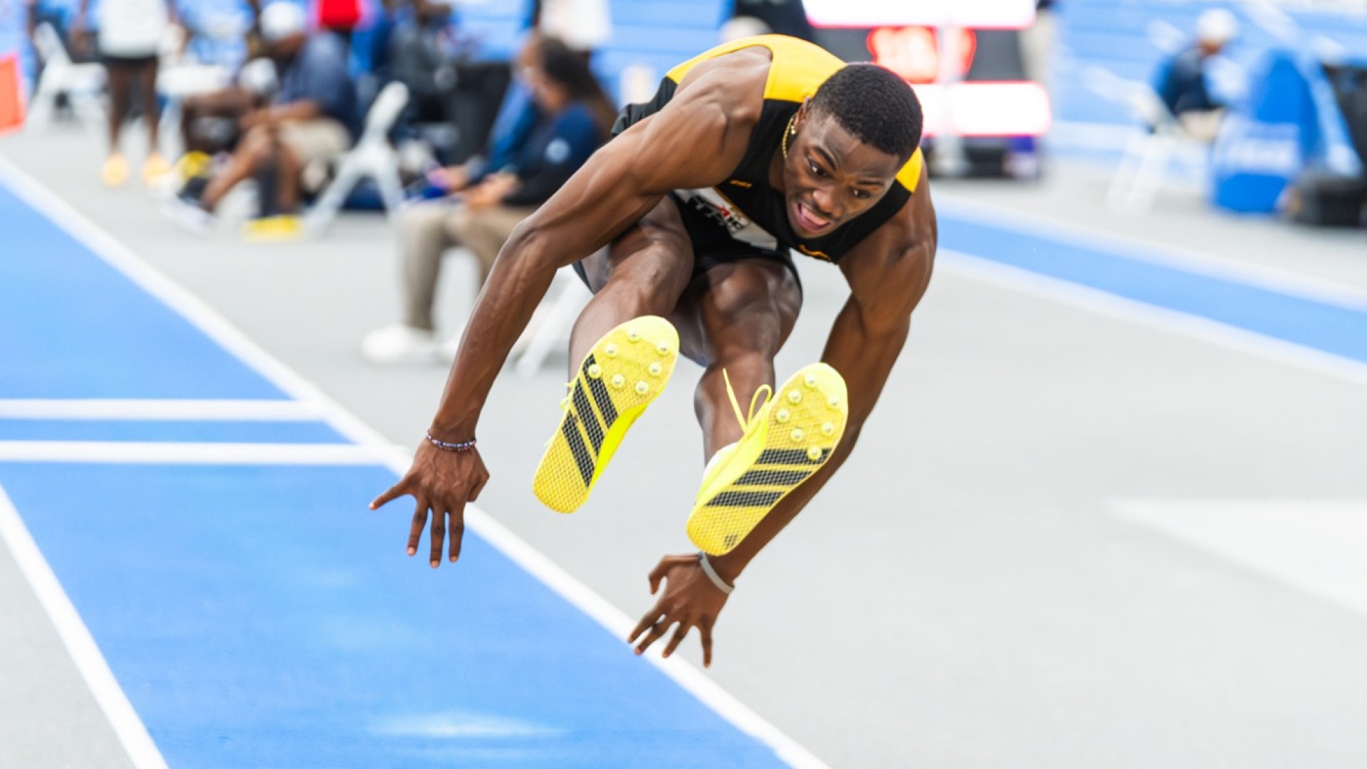 Isaiah-Taji Kargbo-Owens Jump