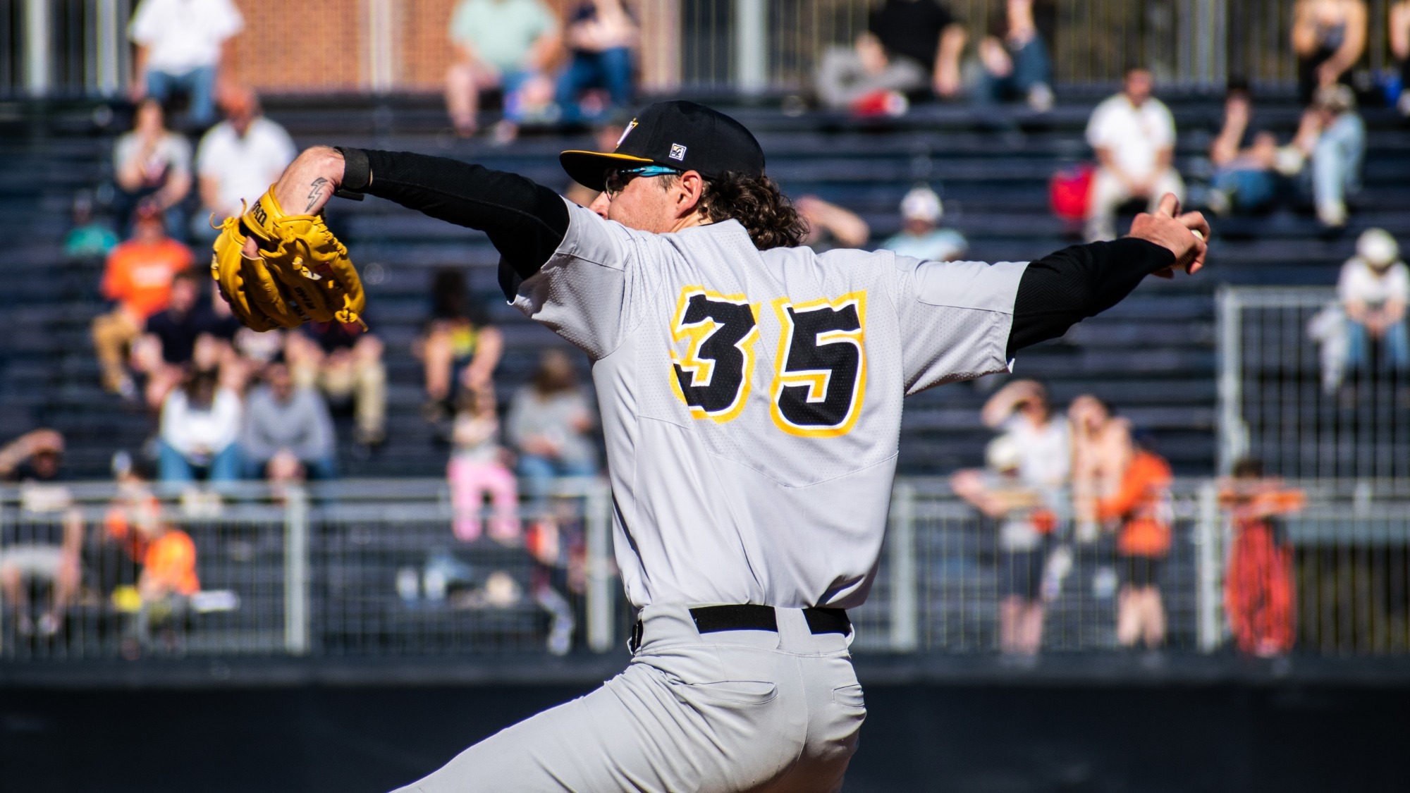 Patrick Steitz delivers pitch at Virginia