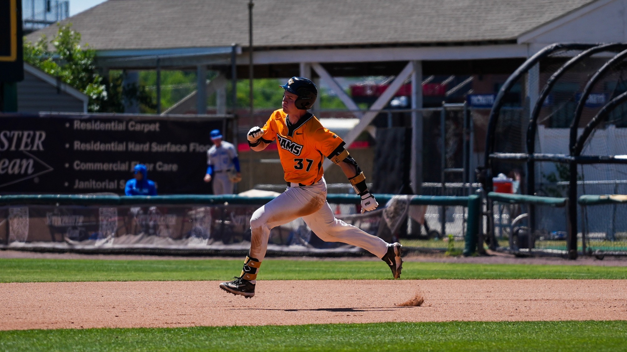 Jacob Lee baserunning vs. Saint Louis