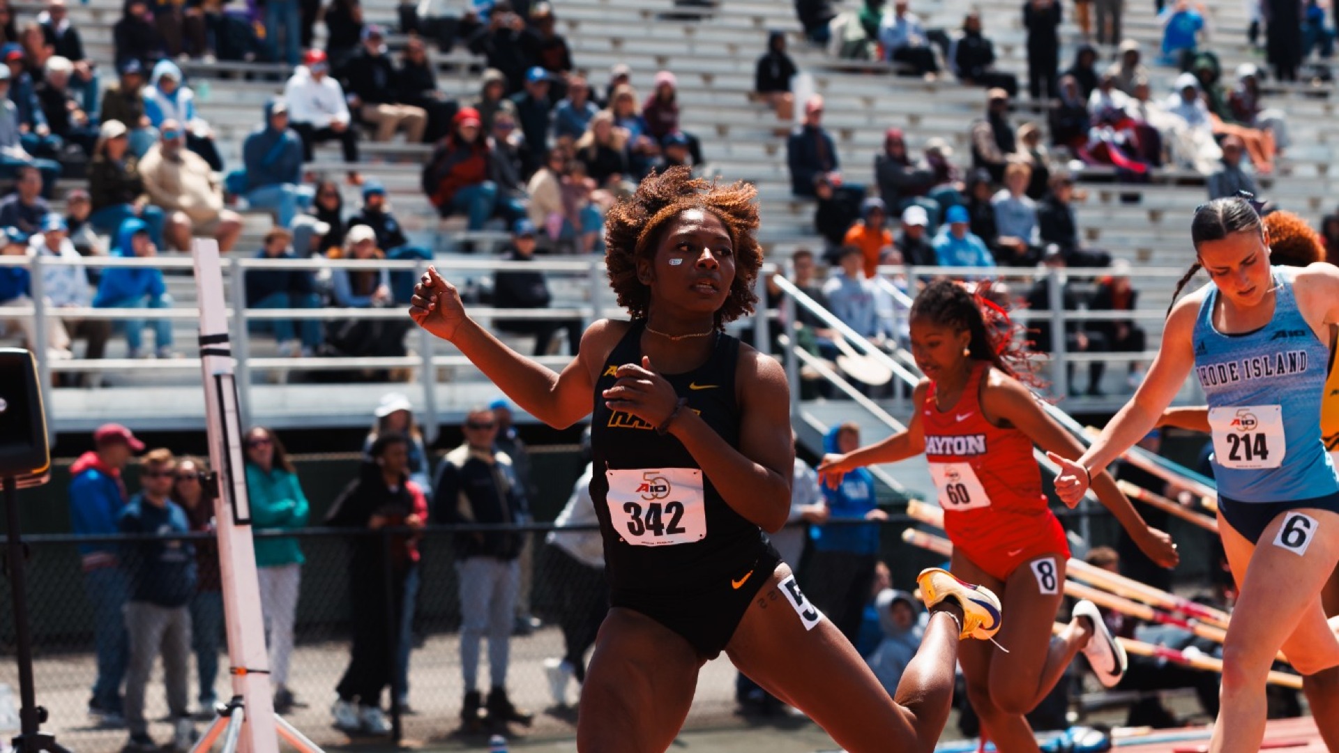 Jaliyah Person 200m Gold