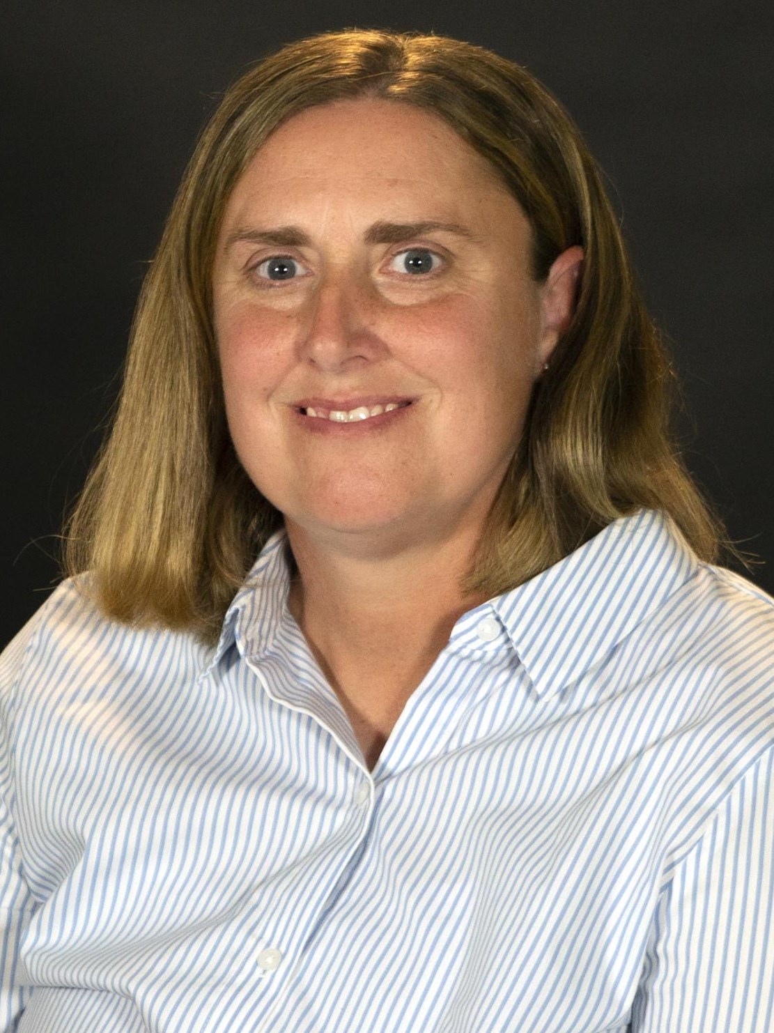 Tracy Cromer headshot