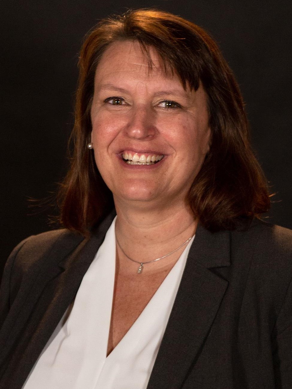 Kim Falkenhagen headshot