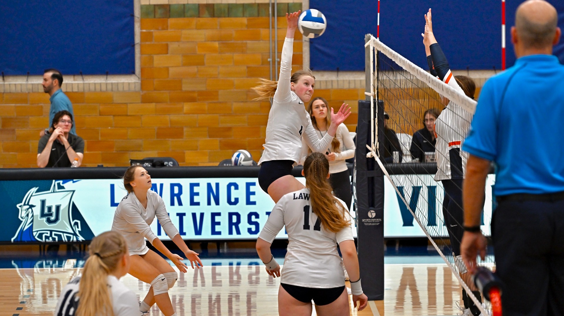 Vikings fall in straight sets at Illinois College Lawrence University
