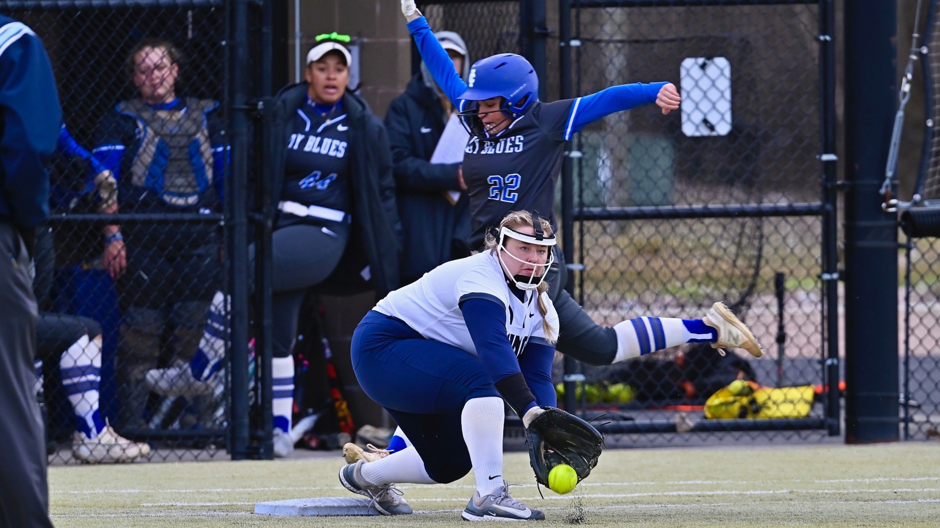 vikings-drop-pair-to-illinois-college-lawrence-university