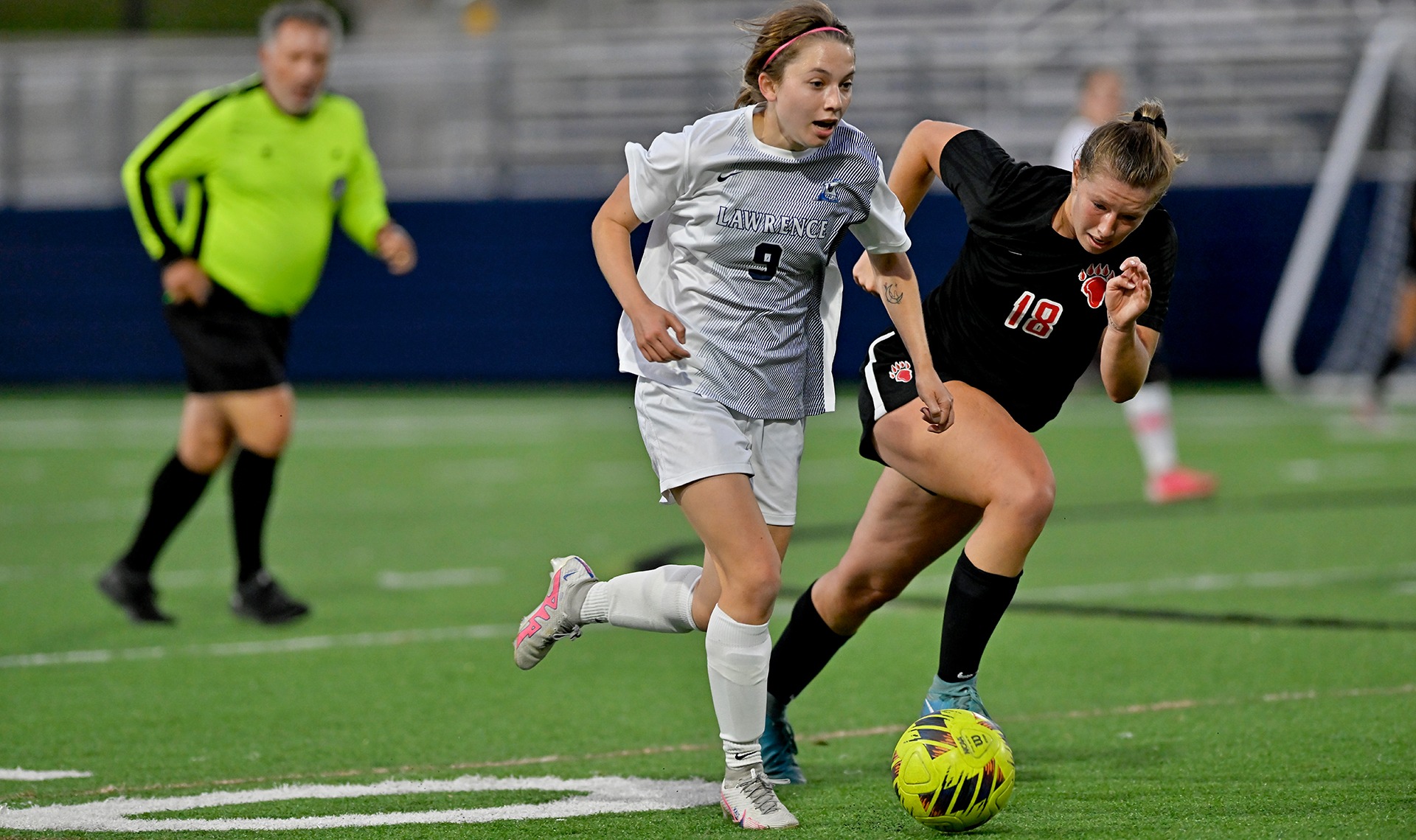 Lawrence women's soccer action Hannah Kalt