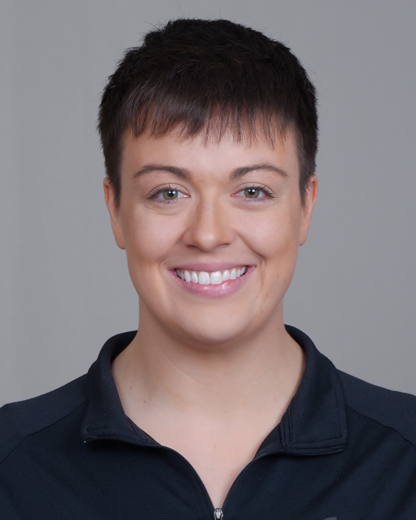 womens and men swim and dive head coach Kayla Wulituz 