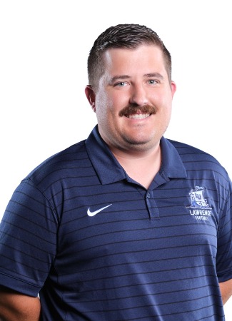 headshot of coach dallas 