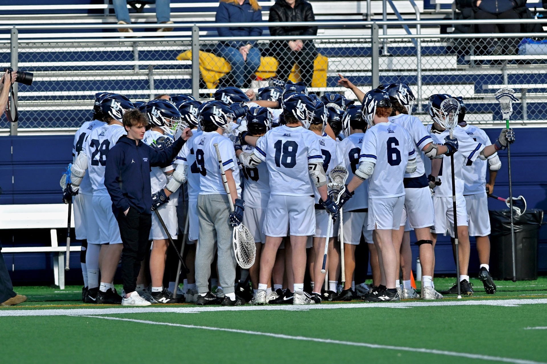 team shot of mens lacrosse 