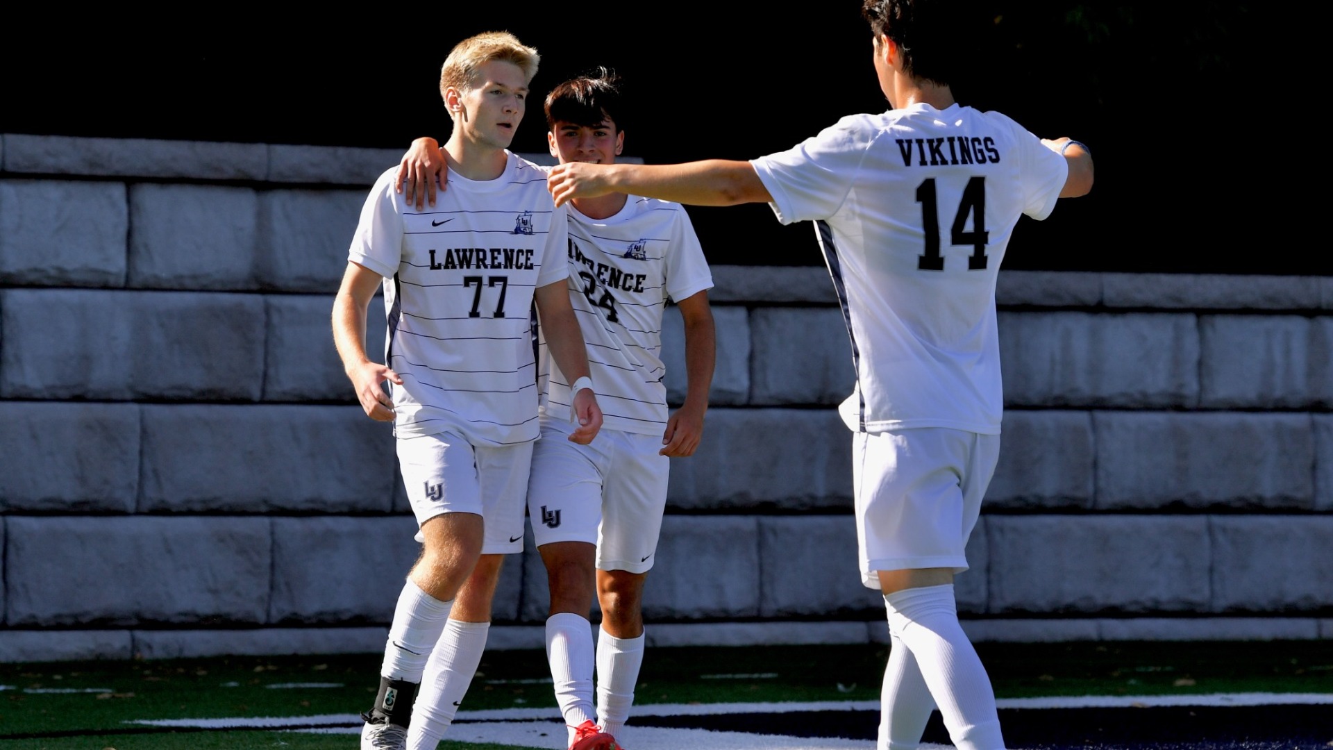 m soc action shot