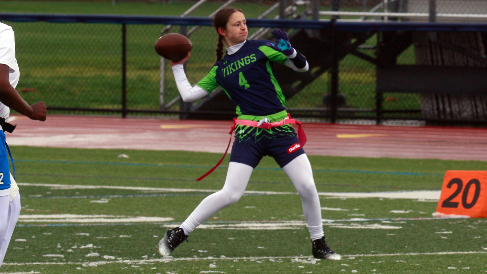 Allanah throwing