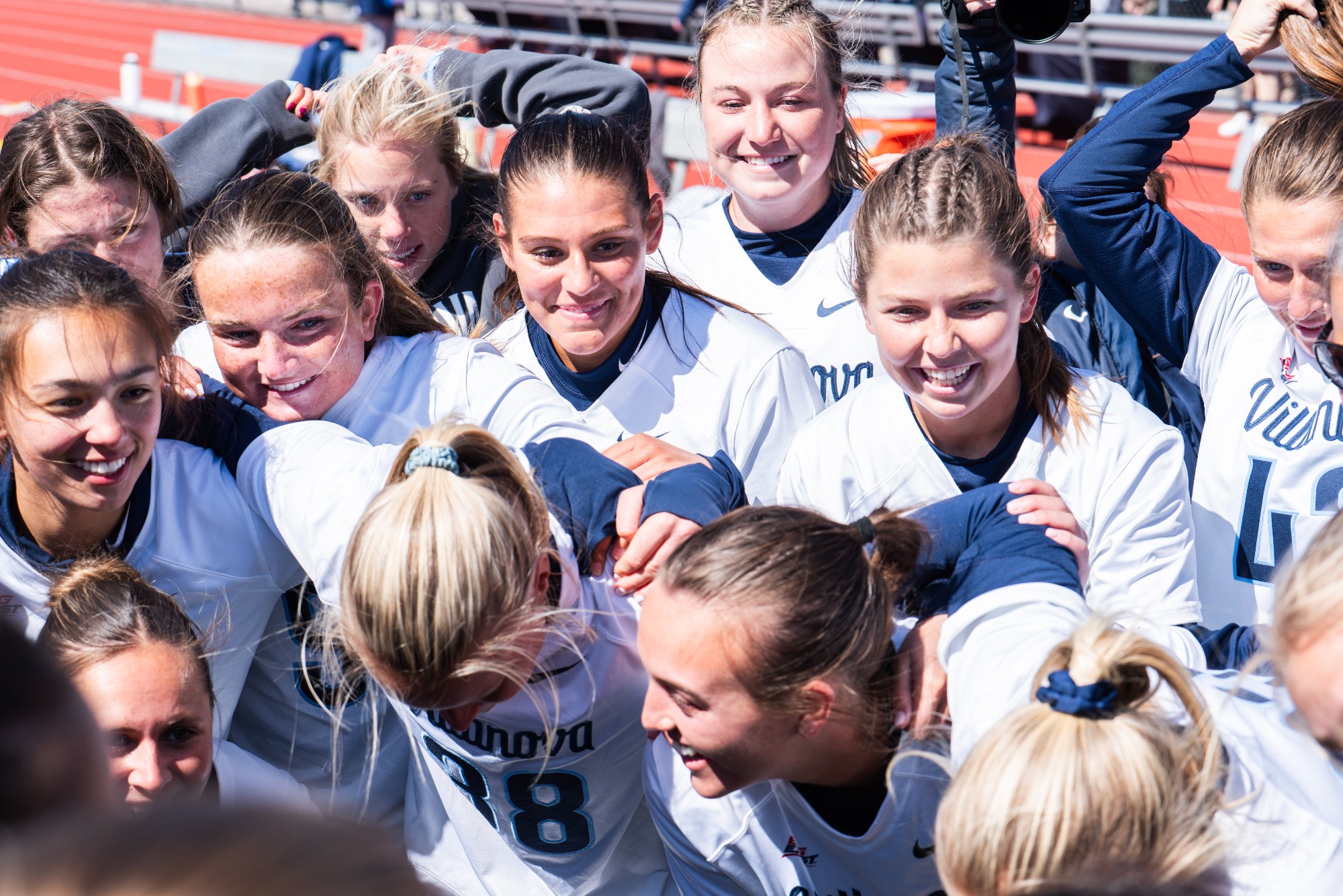 Win Huddle