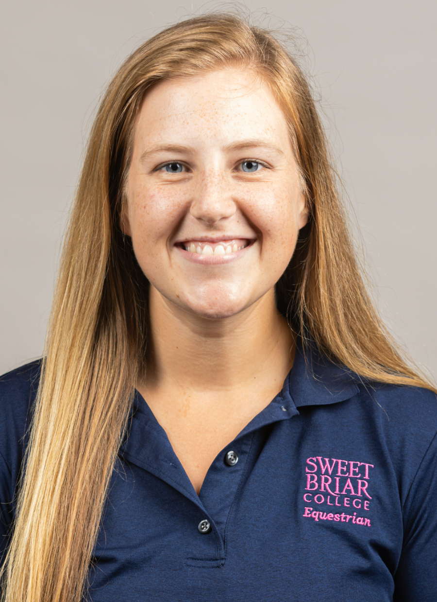 Sarah Miller Headshot 22-23