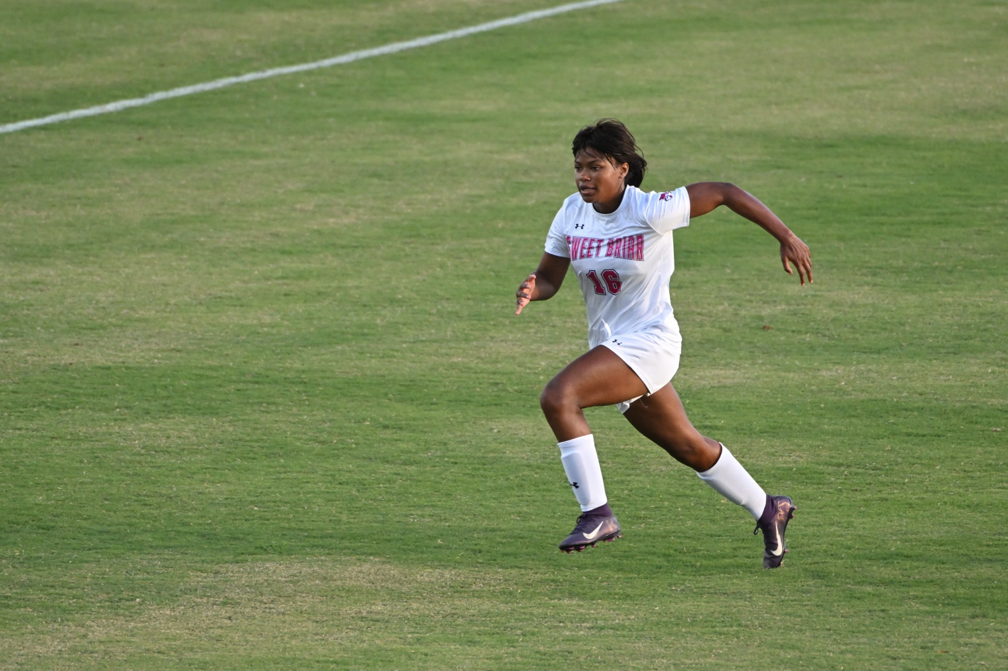 Charity Tynes Action Shot 25-26