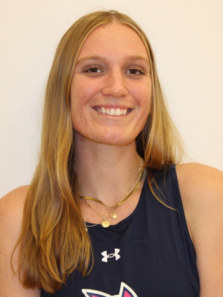 Lucia Bovard Headshot 25-26