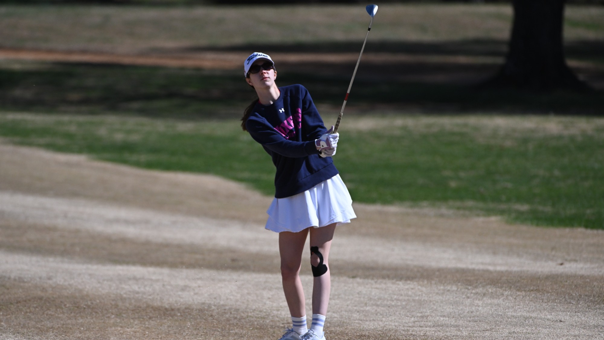 Tori Rosen Action Shot 25-26