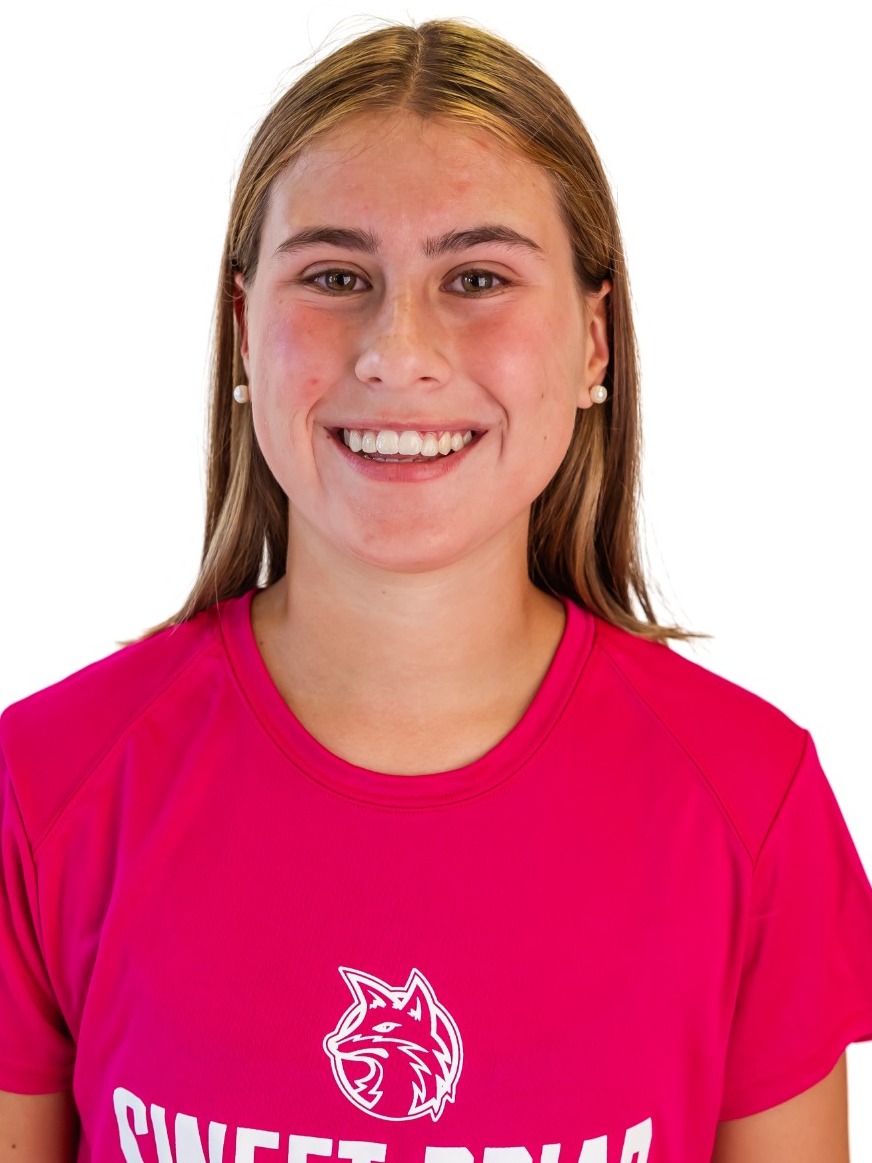 Nora Bruinooge Headshot 2627