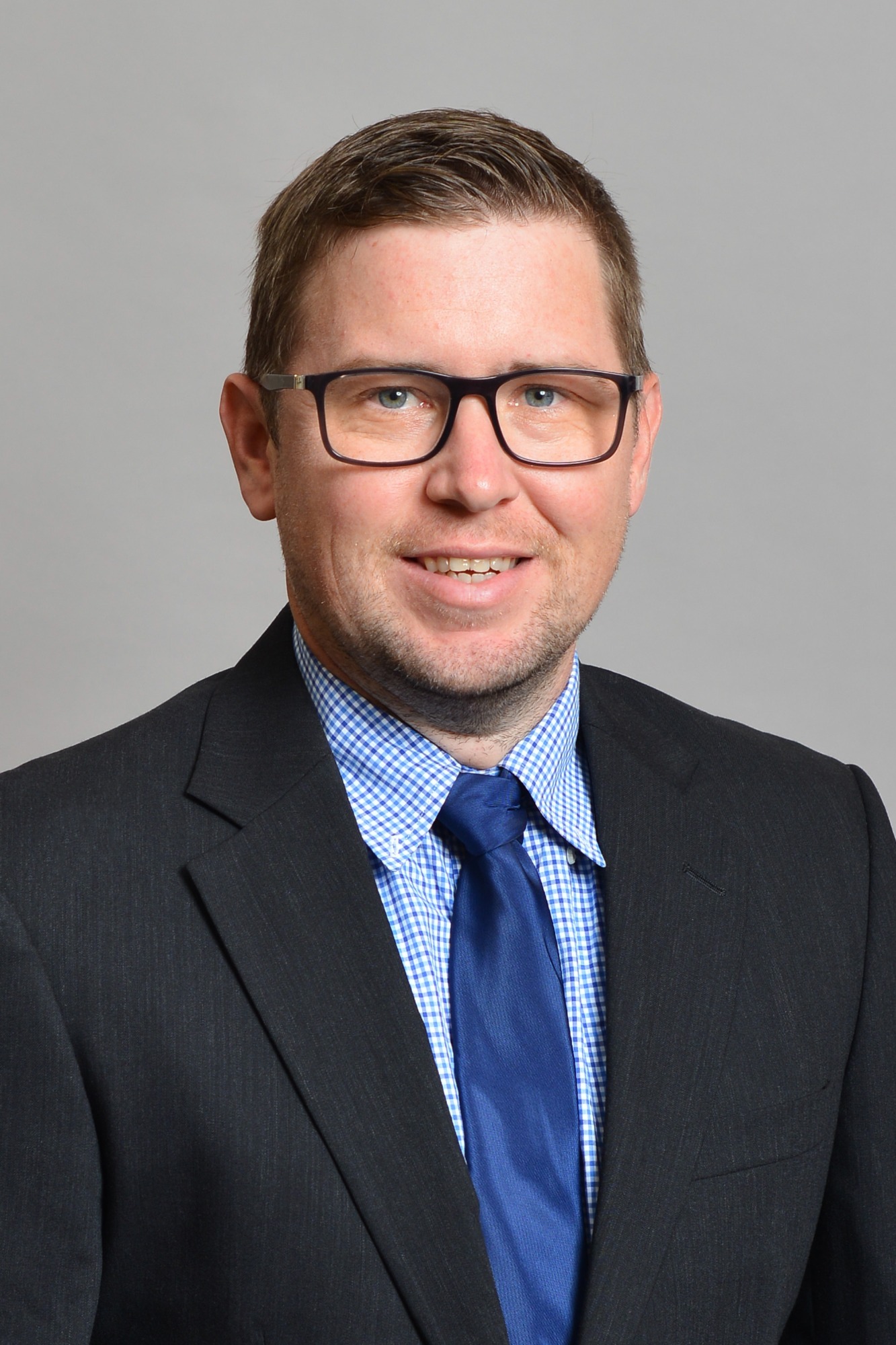 Kyle Friesenhahn Head Shot