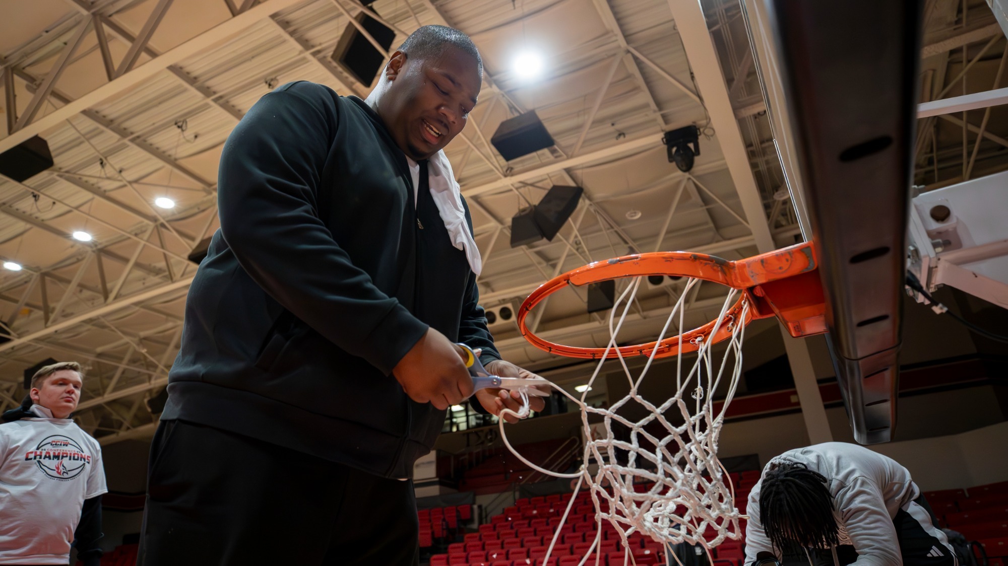 tyler pierce - asst. coach