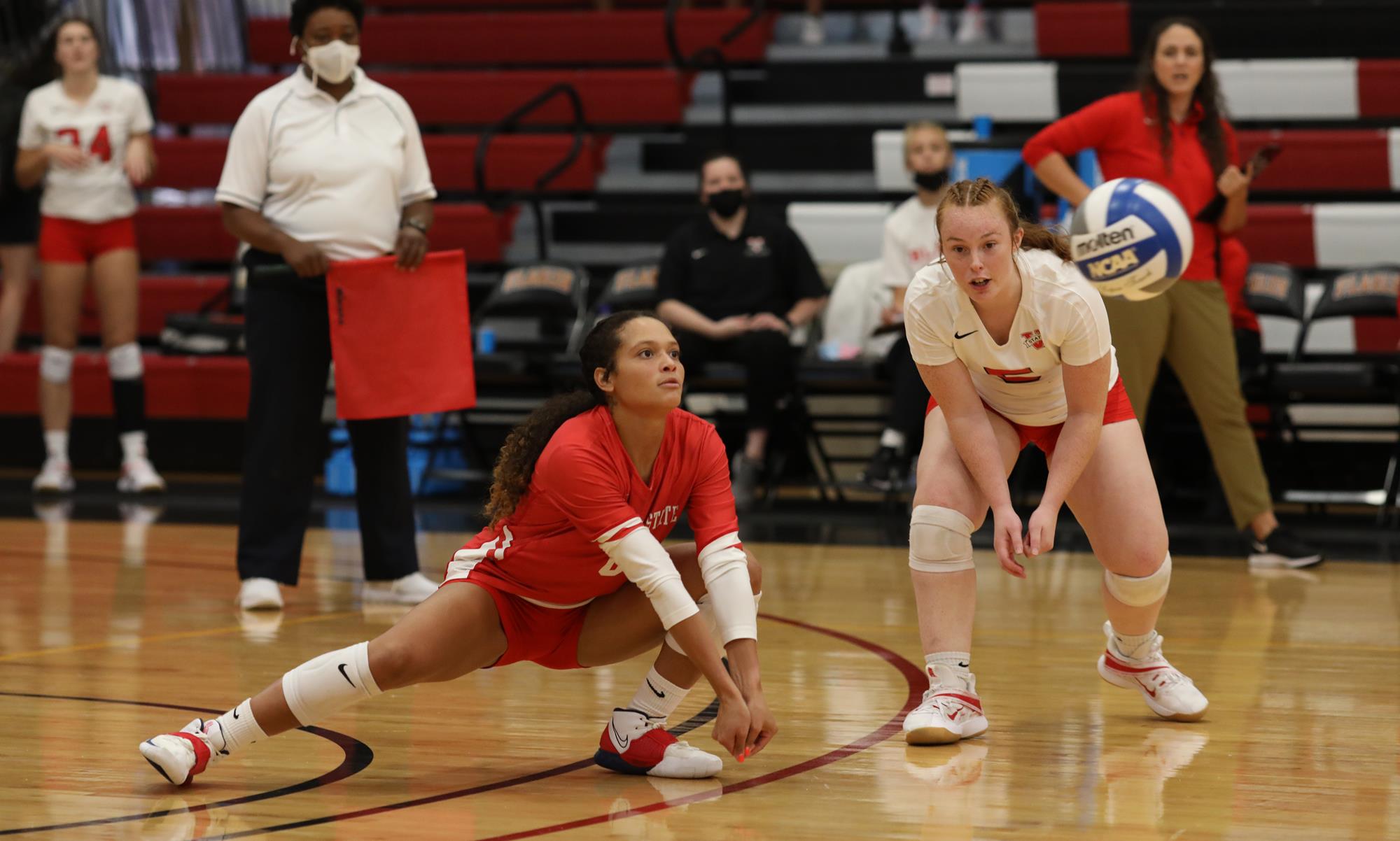 Blazer Volleyball Falls in Three to Alabama Huntsville Valdosta State