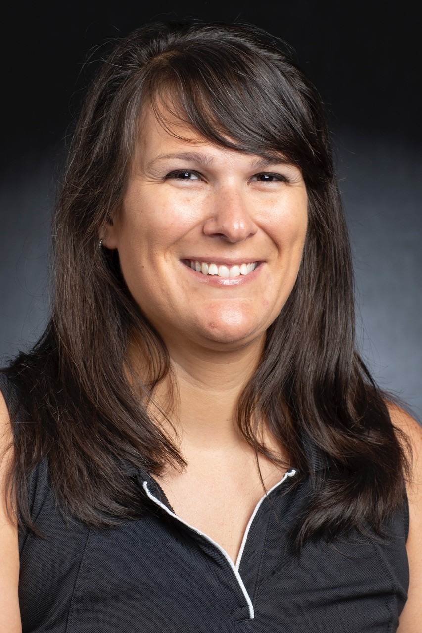 Sasha Dinsdale Headshot