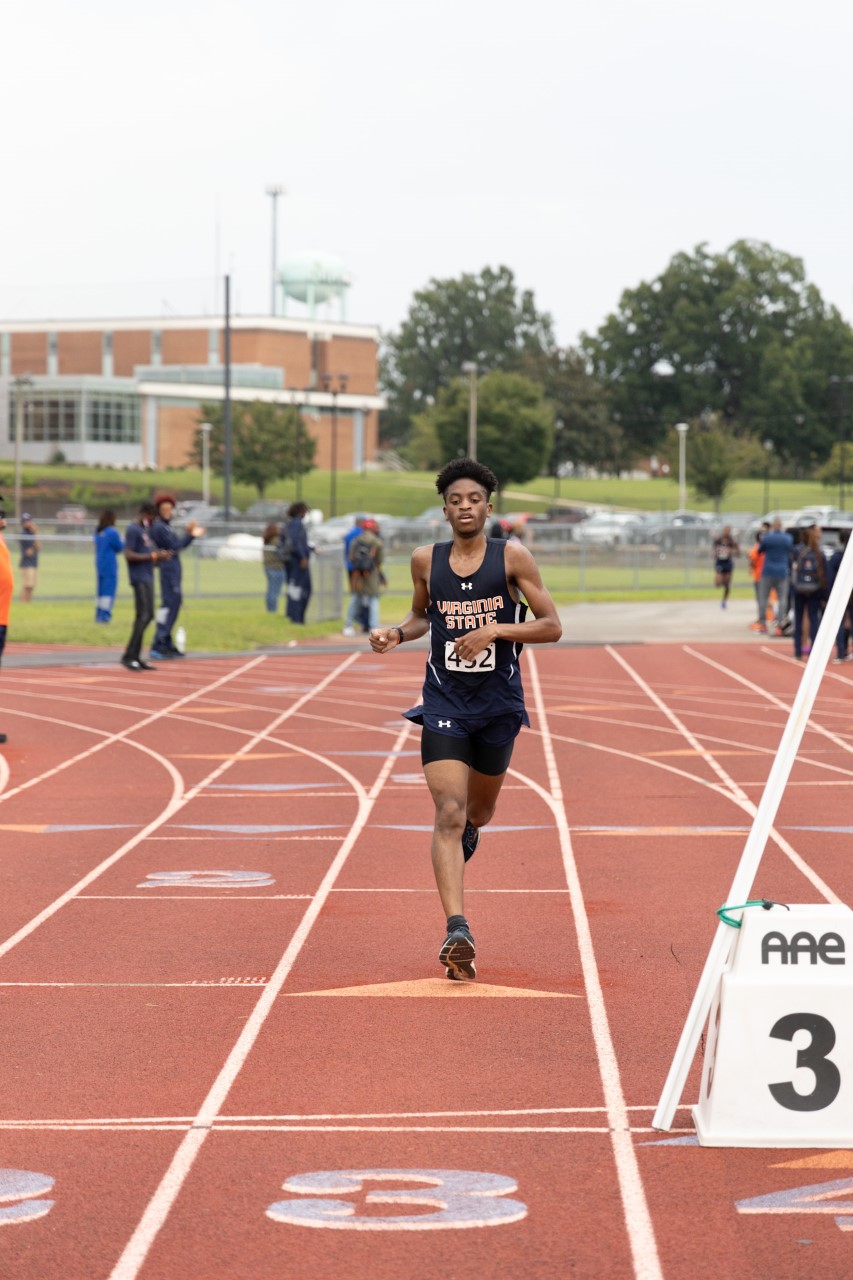 Jalen Brownlee Men's Cross Country Virginia State University Athletics