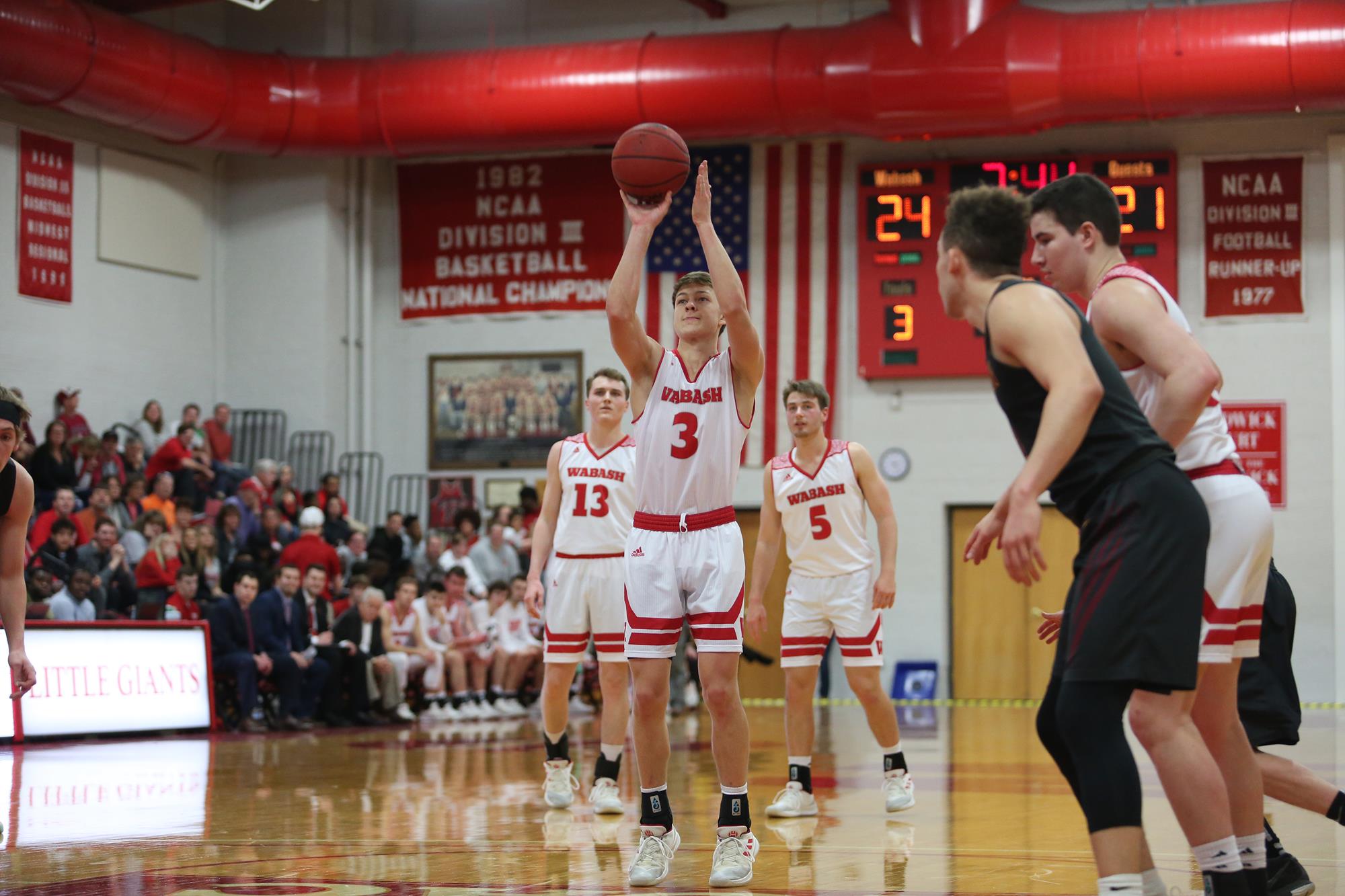 Davidson Breaks NCAA AllTime Consecutive Free Throws Record In Win