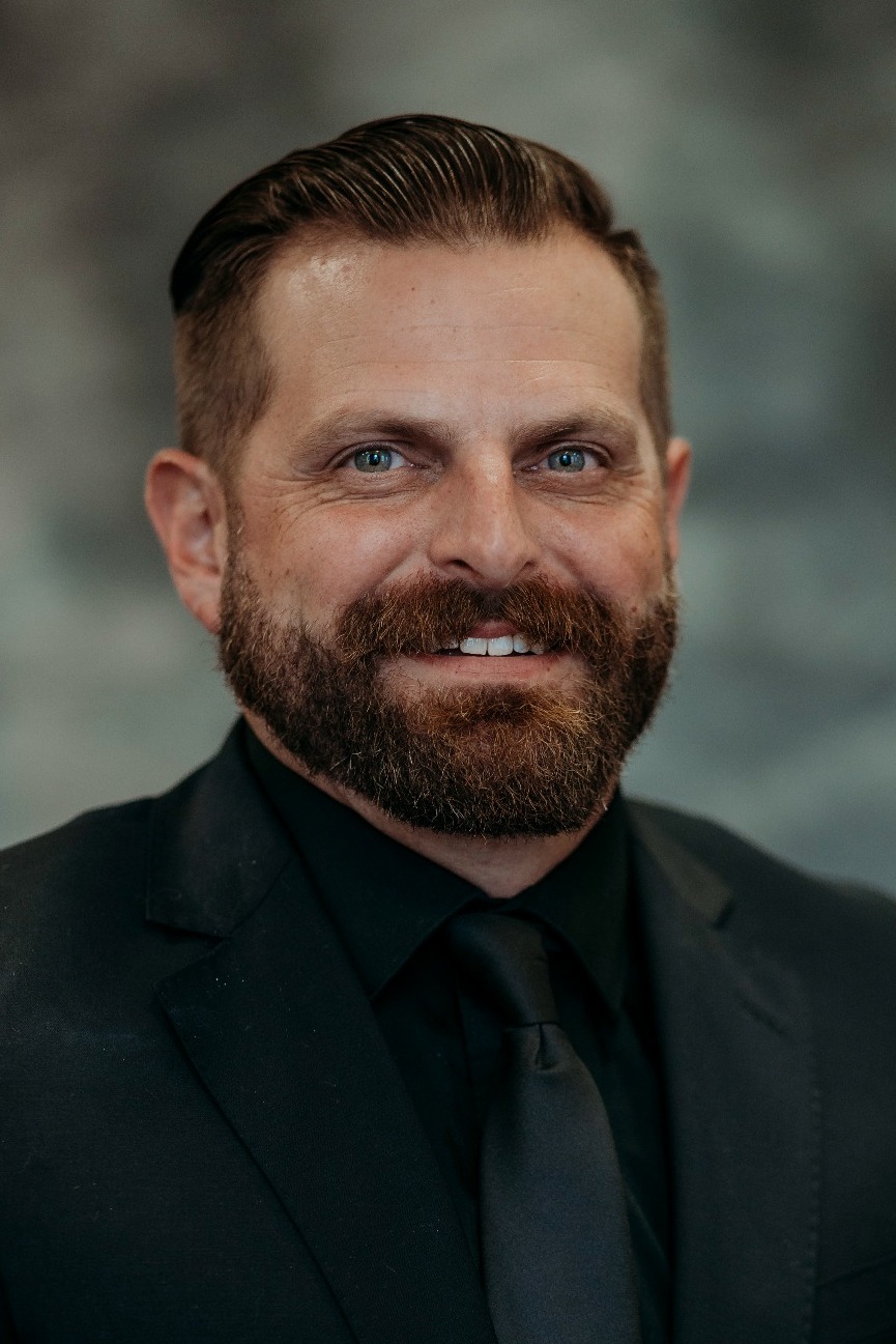 Coach Chris Burke