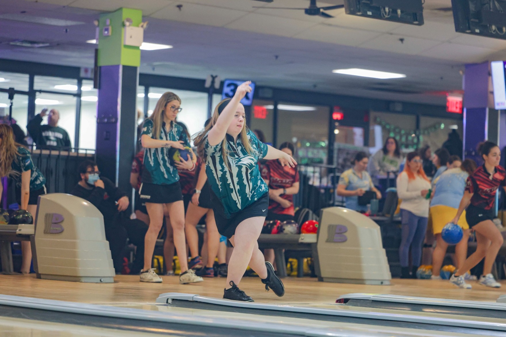 Angelia Lubrano at the 2025 Seahawk Invite