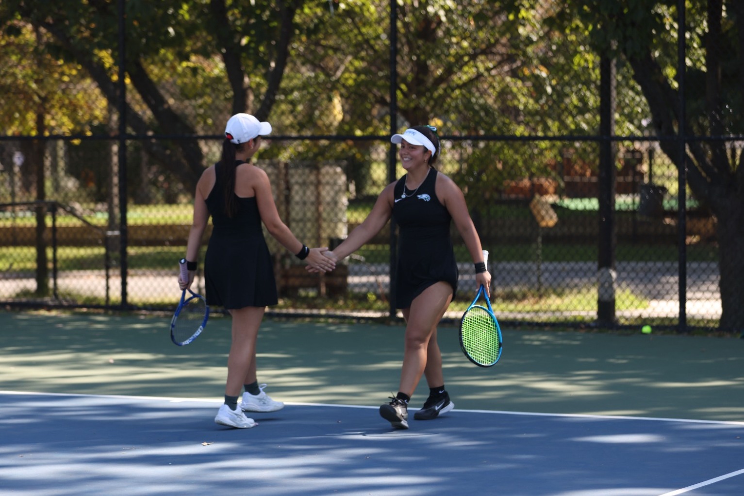 Victoria Madail and Dariana Vera