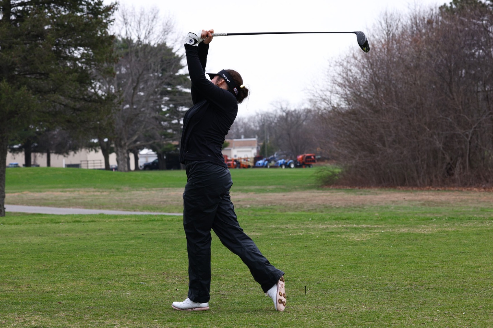 Marifer Calleja Pineda Earns NEC Golfer of the Month