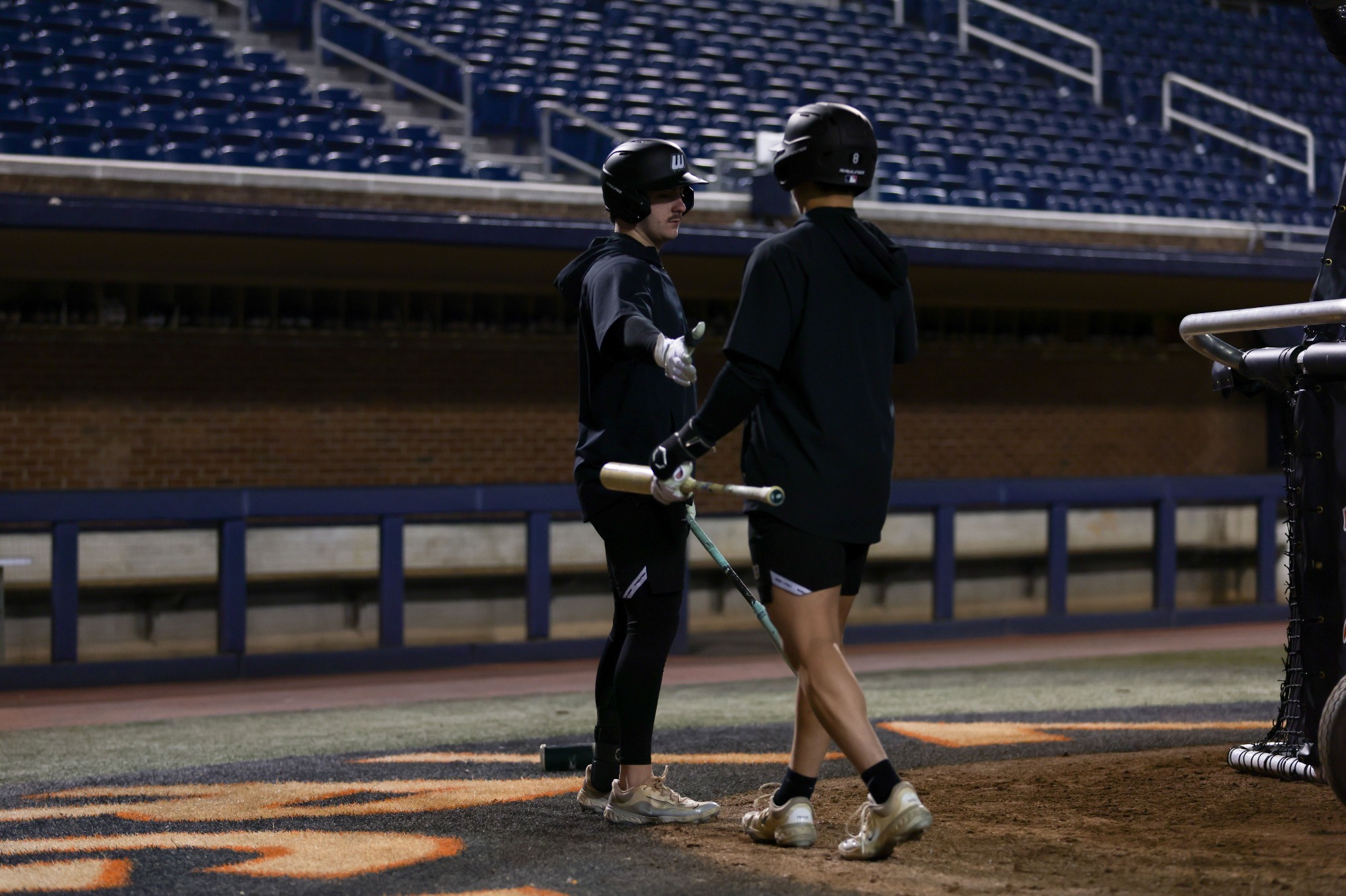 Dylan Simeone and Jayden Alvarez practice at Virginia 2/12/26