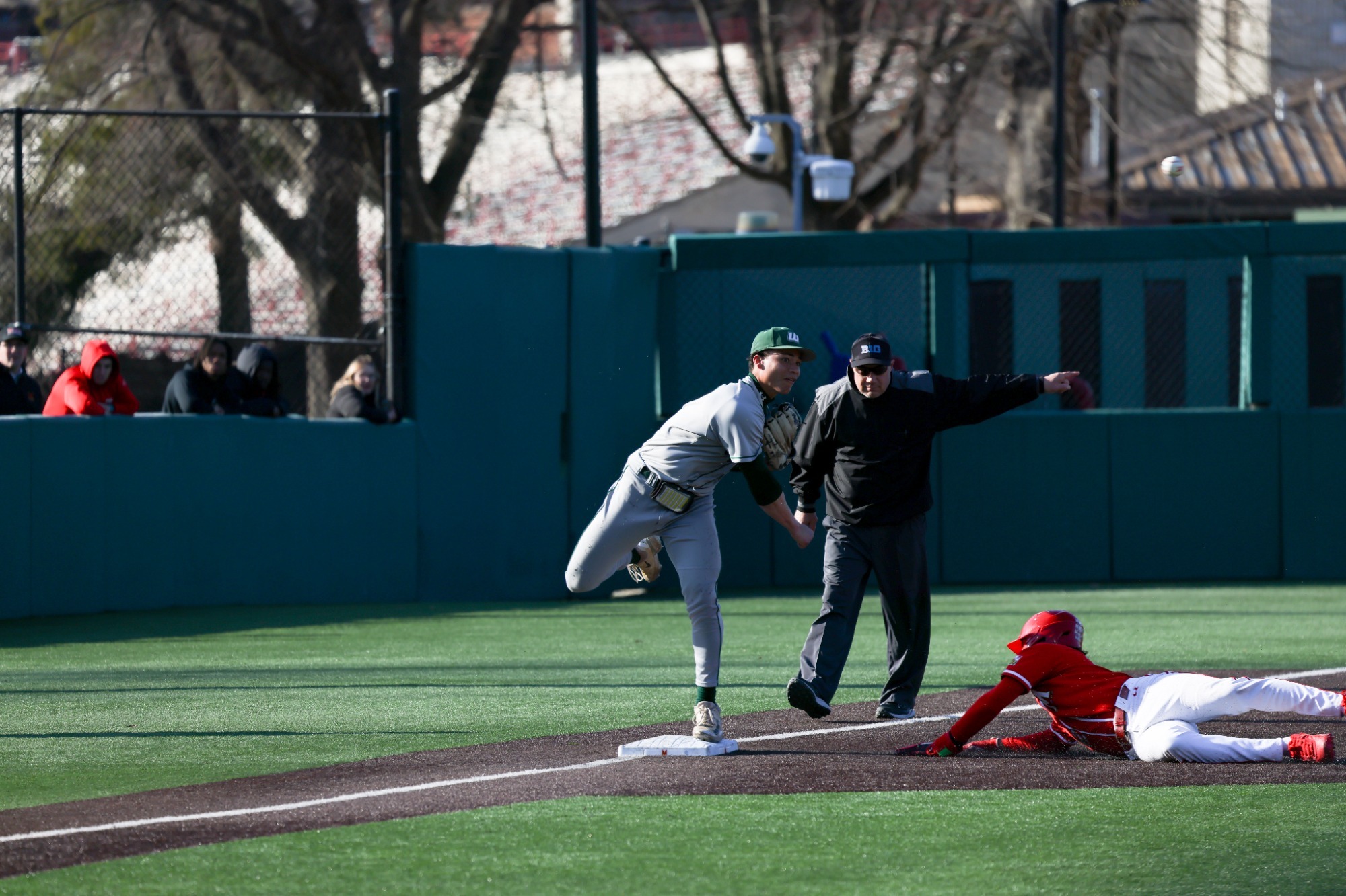 Jayden Alvarez turns a double play on the road at Maryland 3/1/26