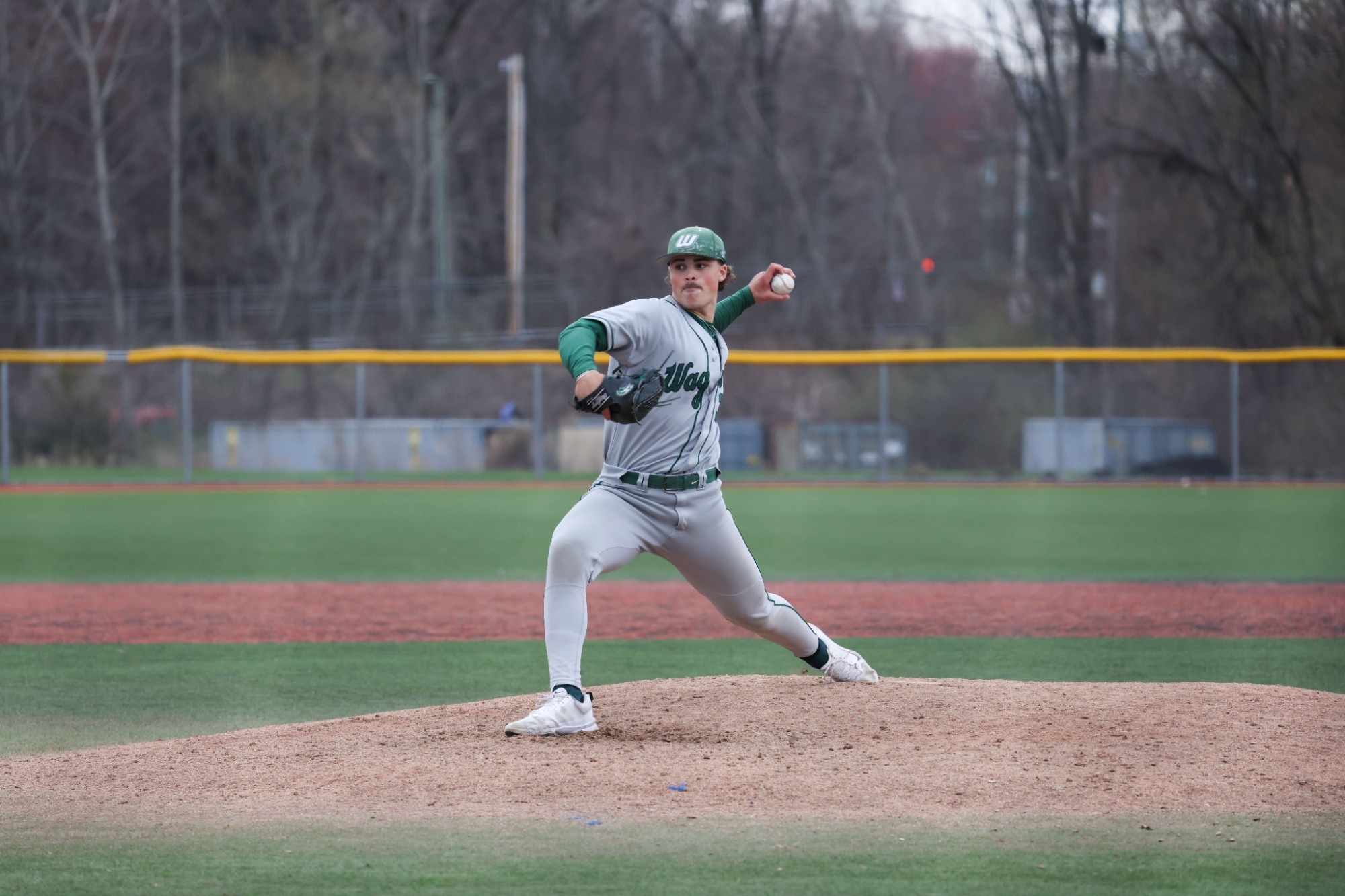 Keith Davis pitches at CCSU 4/4/26