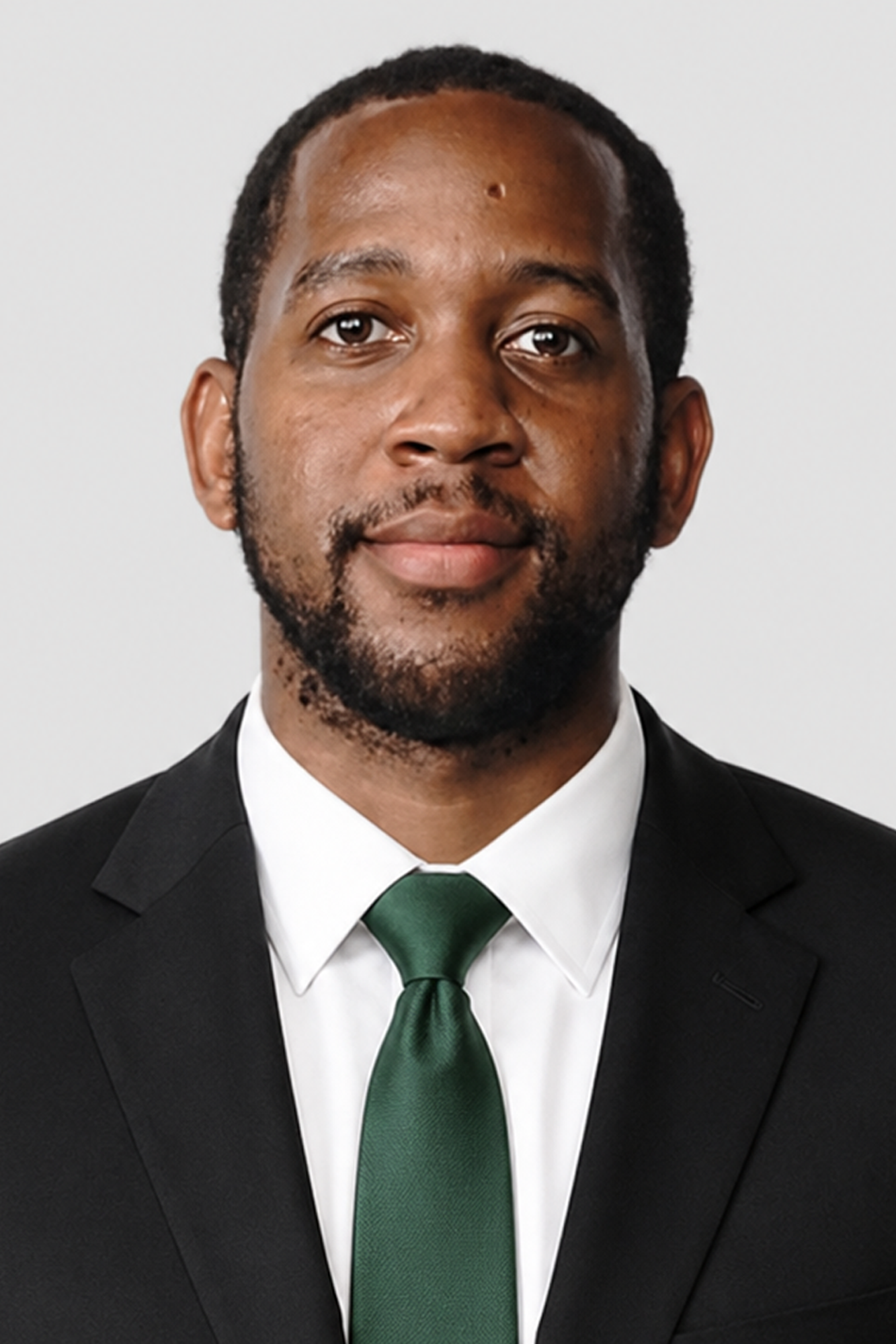 Malcom Pope Headshot