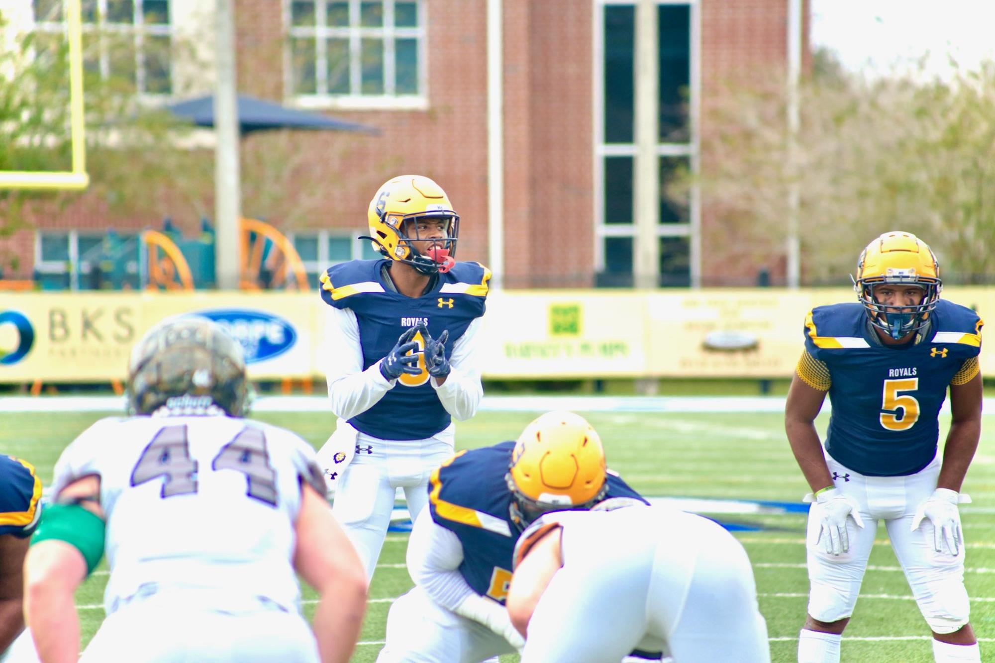 Warner Football Royals Lose Third Conference Game In a Row to Gyrenes