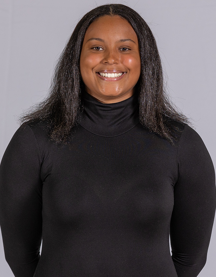 Coach Kyanna Davis
