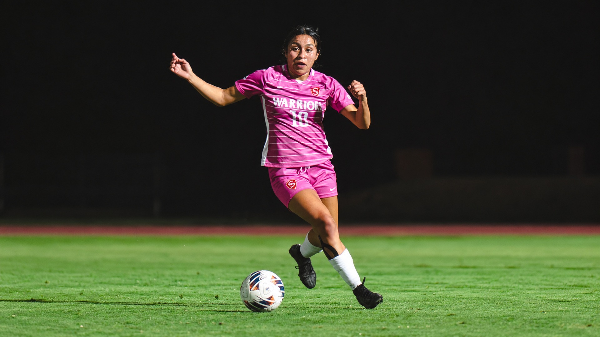 action shot of Aliah Avila