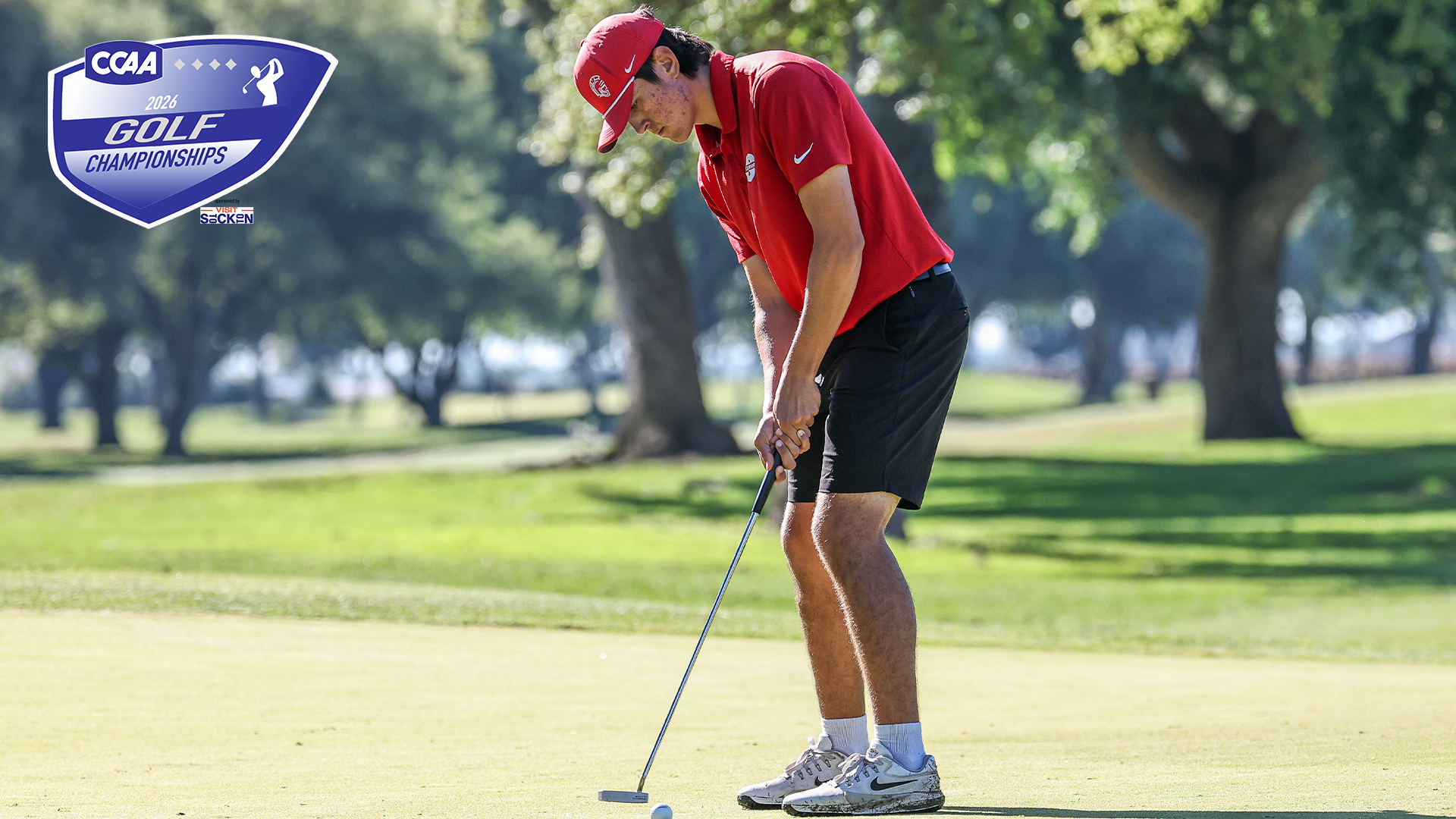 Owen Bascom shooting on the fairway at a recent invitational