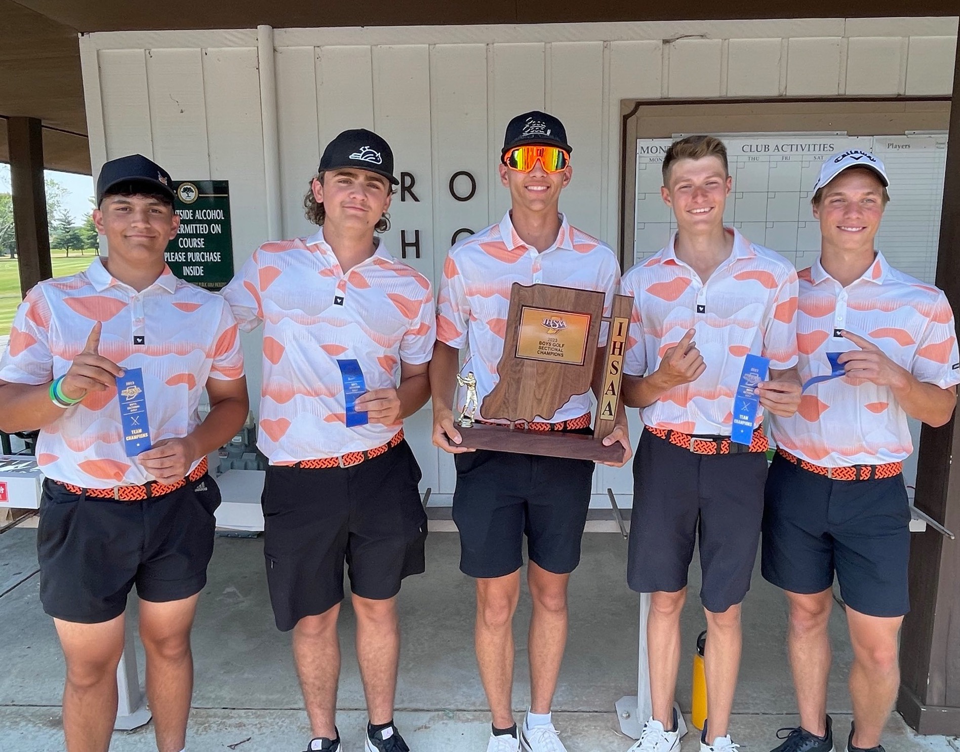 Tiger Golf Wins Sectional Warsaw Community High School