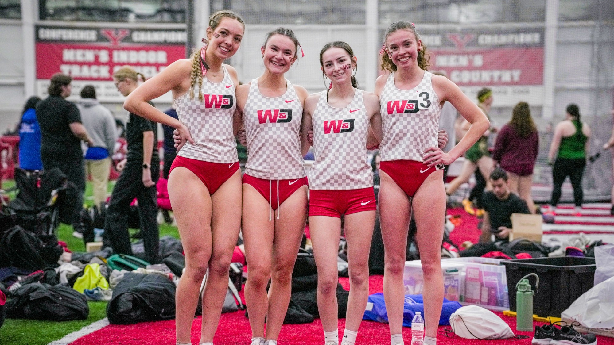 YSU Mid Major DMR Team that Shattered the W&J women's indoor DMR record (1/30/26) Derry Photo