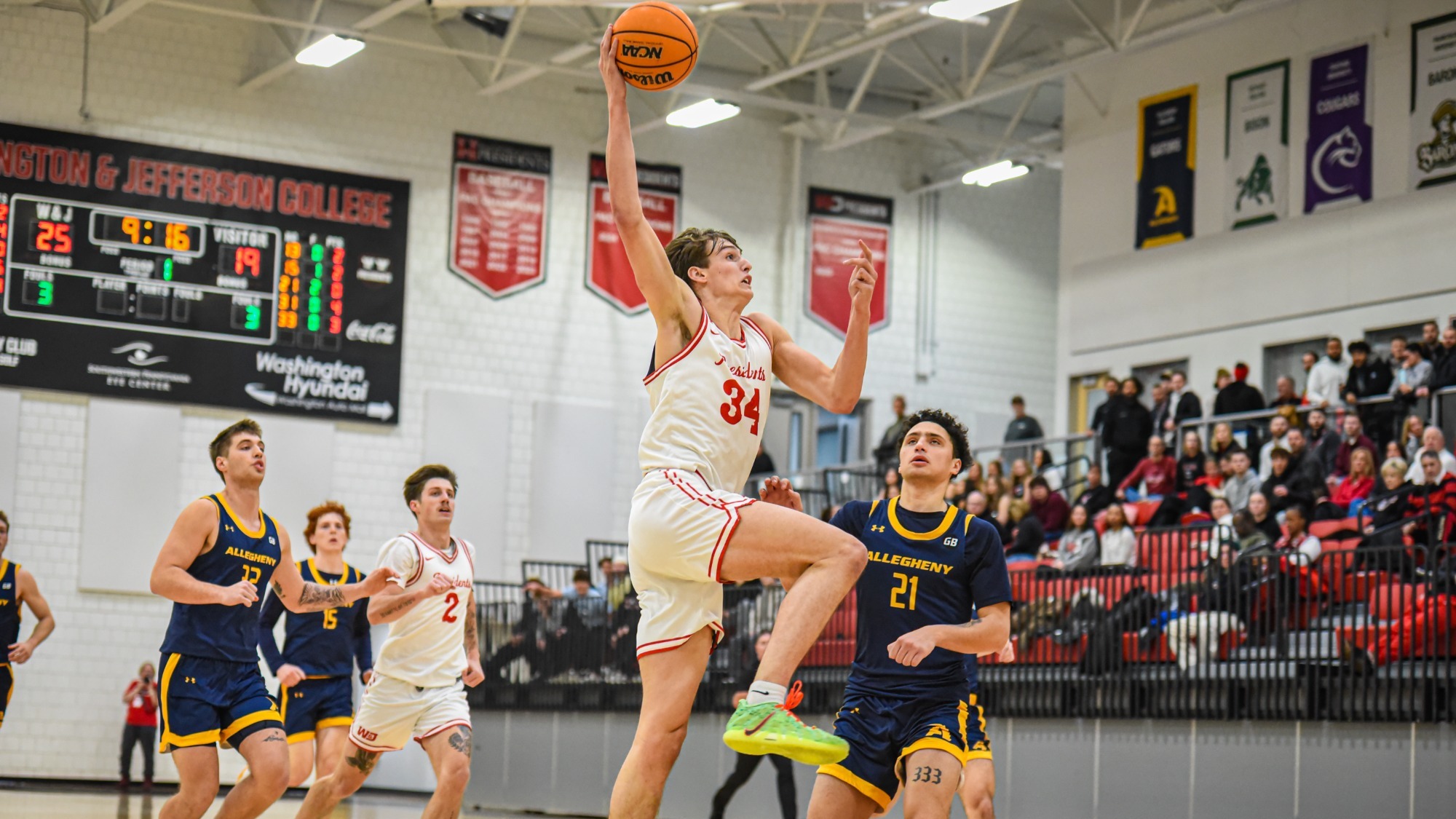 Nathan Plotner Dunking vs Allegheny 2025-26