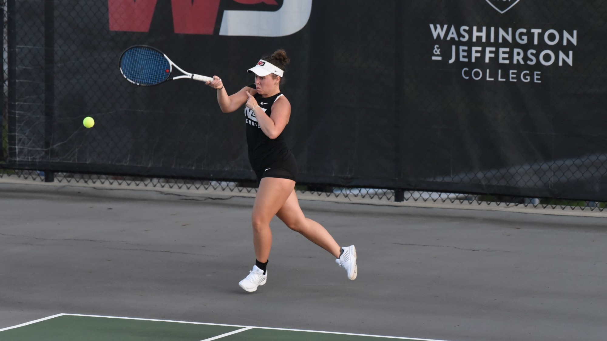 Loomis Forehand